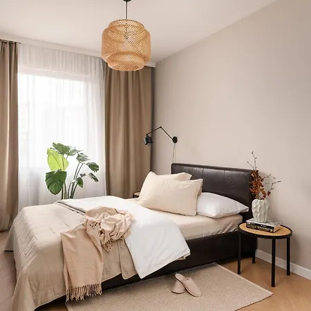 Wroc'love By Me & Mosiezna & Free Garage & Self Check In 24h Apartment Wroclaw