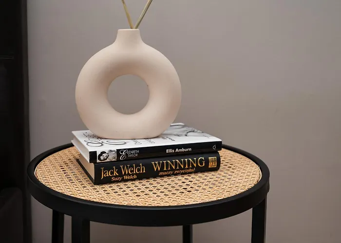 Apartment Wroc'love By Me & Mosiezna & Free Garage & Self Check In 24h