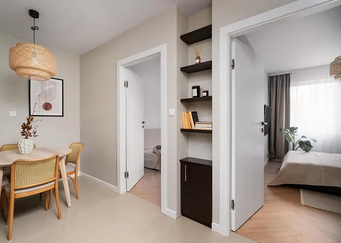 Wroc'love By Me & Mosiezna & Free Garage & Self Check In 24h 브로츠와프